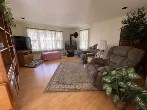 81 Agony Hill Rd, Andover, NH 03216-4050