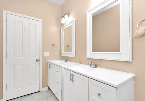 843 Honeysuckle Vine Dr, Richmond TX 77469-4800 exterior