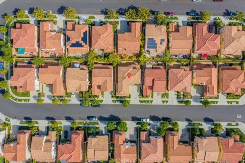 81 Kimbal, Irvine CA  92620 exterior