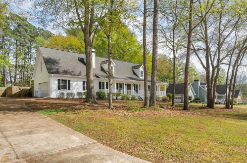 358 Chandler Rdg, Mcdonough, GA 30253-8275
