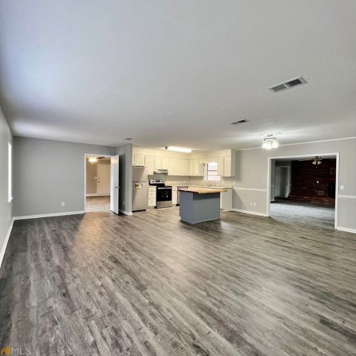 114 Lincoln St, Statesboro, GA 30461-6815