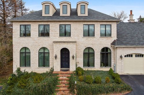 14825 131st St, Lemont IL  60439-7444 exterior