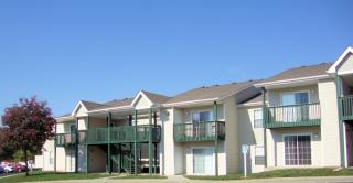12230 Strang Line Ct, Olathe KS  66062-5268 exterior