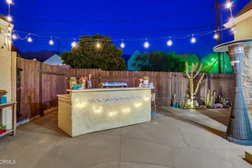 1367 Sonora Ave, Glendale CA  91201-1411 exterior