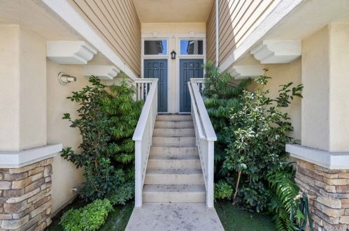 6194 Lincoln Ave, Cypress, CA 90630