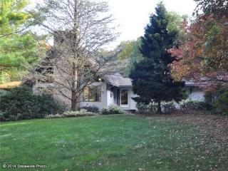 46 Beechwood Dr, Cranston, RI 02921-3300