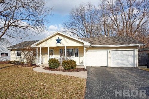 1815 Eastview Dr, Findlay, OH 45840-6533
