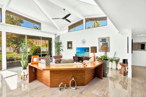 1559 Concha Cir, Palm Springs, CA 92264-9505