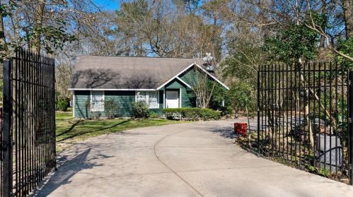 12618 Forest Trl, Conroe, TX 77306-5959