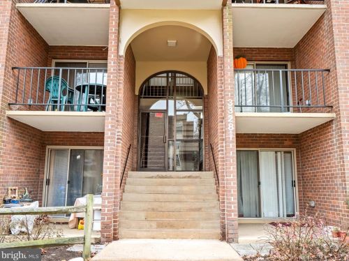 3328 Woodburn Village Dr, Annandale, VA 22003-1259