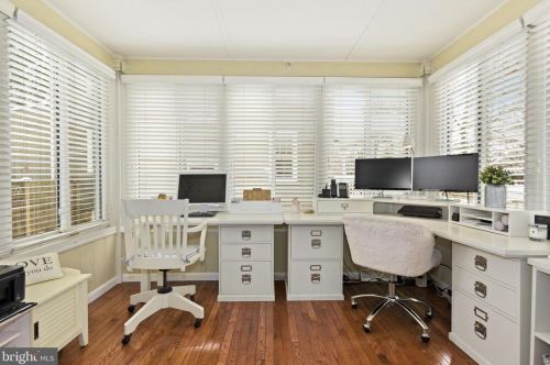 252 Hawthorne Ave, Haddonfield NJ 08033-1404 exterior