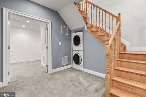 10871 Lockwood Dr, Silver Spring MD 20901-4514 exterior