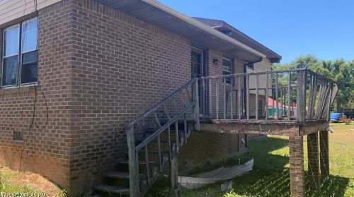 394 Holly St, Social Circle, GA 30025-2812