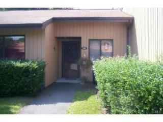 530 Asbury Rdg, Huntington CT  06484-4880 exterior