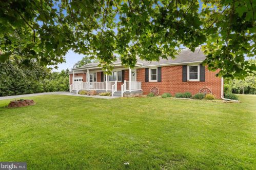 13709 Strafford Dr, Graceham, MD 21788-2216
