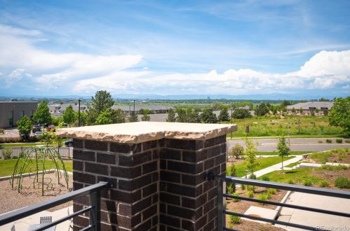 14665 Belleview Dr, Aurora CO 80015-4157 exterior