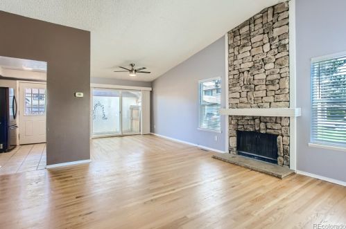 3810 Evanston St, Aurora CO 80014-3921 exterior