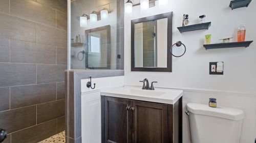 2036 Twildo Rd, Valley Home CA 95361-2222 exterior