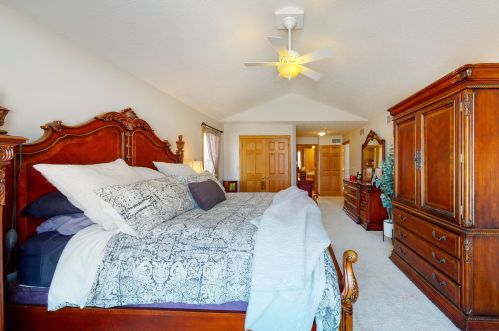 750 Fairway Ln, Sycamore IL  60178 exterior