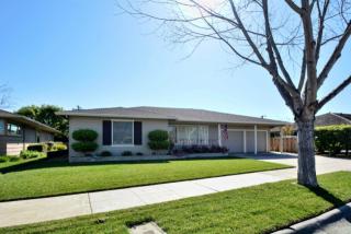 43 Wilgart Way, Salinas, CA 93901-4011