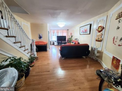 3135 Magee Ave, Philadelphia, PA 19149-2628