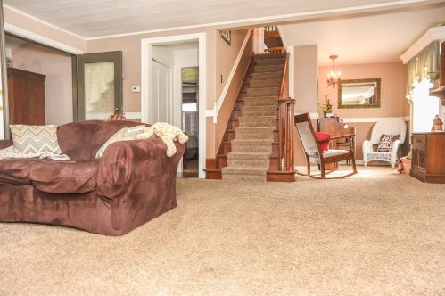 8342 Main St, Nelson IL  61021-9406 exterior