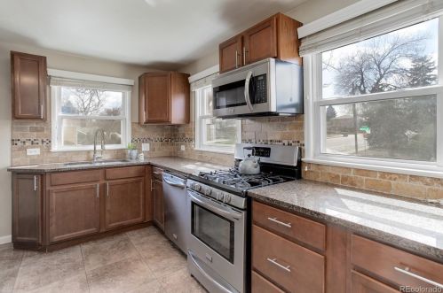 1101 Dartmouth Ave, Englewood CO 80110-1483 exterior