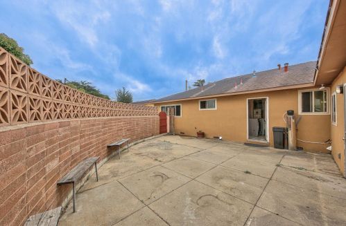 1024 Highland St, Seaside CA 93955-6103 exterior