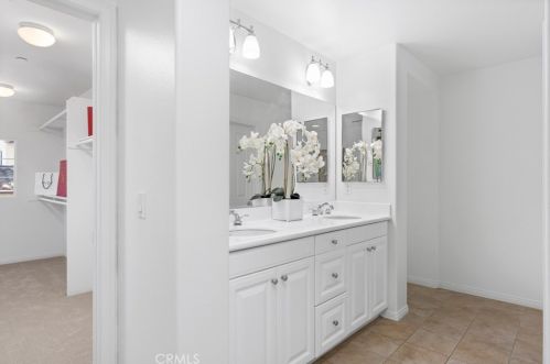 42 Arborside, Irvine CA  92603-0111 exterior