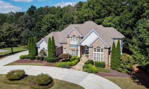 3762 Lamb Dr, Marietta, GA 30064-5903