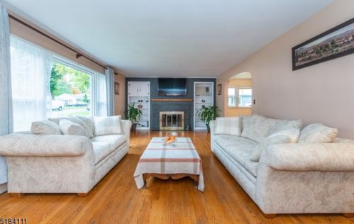 500 Vly Vw Ave, Hackettstown NJ  07840-1416 exterior