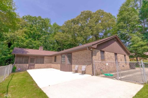160 Country Roads Cir, Stockbridge GA  30281-1338 exterior