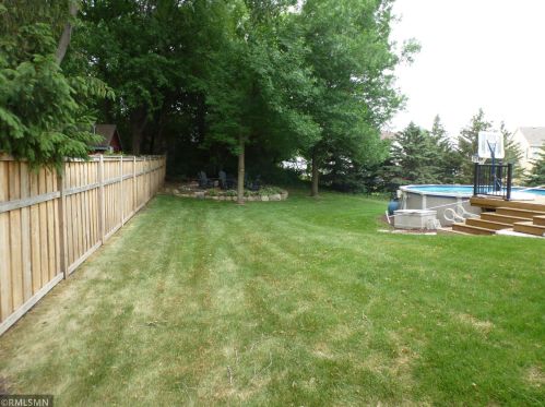 6512 137th St, Saint Paul MN  55124-4625 exterior