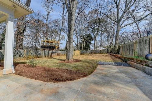 374 Haas Ave, Atlanta GA  30316-1671 exterior