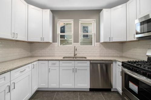 2006 4th Ave, Broadview IL  60153-3325 exterior