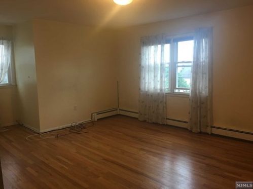 119 16th St, Paterson NJ  07524-1829 exterior