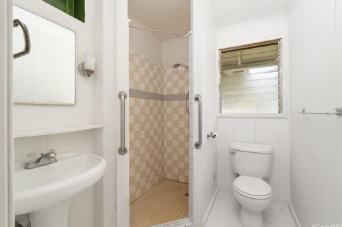 2687 Gardenia St, Honolulu HI  96816-3503 exterior