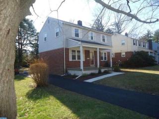 403 Ivywood Ave, Tavistock, NJ 08033-2929