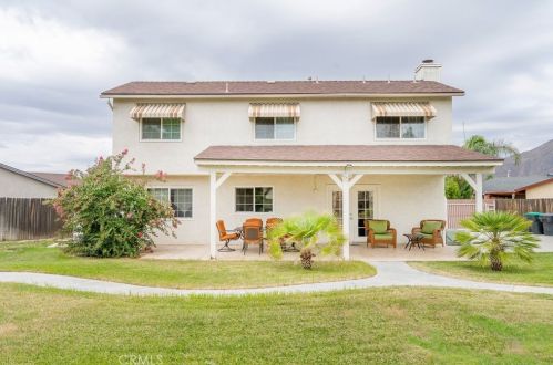 1111 Zion Ct, San Jacinto, CA 92583-2398