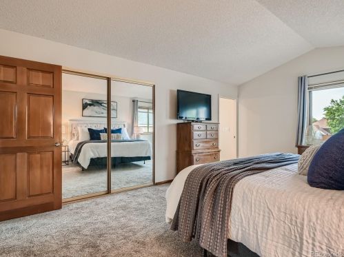 16572 Crestline Pl, Aurora CO 80015-4308 exterior