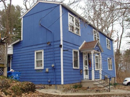 118 Armstrong Rd, Huntington, CT 06484-6101