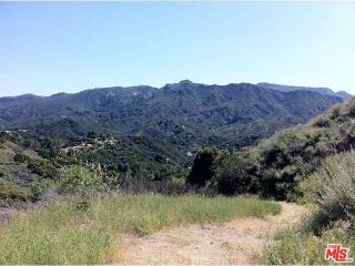 22800 Portage Circle Dr, Topanga, CA 90290-4027