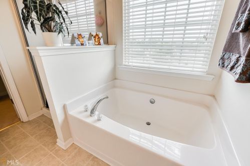 2210 Palomino Ln, Conyers GA  30012-5294 exterior