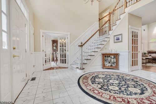 825 Carnoustie Dr, Bridgewater, NJ 08807-1336