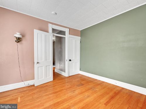 406 Ross St, Lancaster PA  17602-1944 exterior