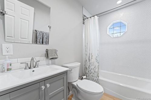 10961 Albion Dr, Denver CO  80233-3725 exterior