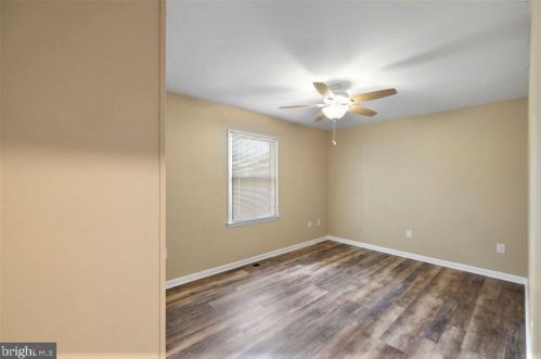 512 Poplar St, Hanover PA 17331-4928 exterior