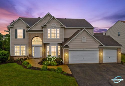 347 Tiger St, Lemont, IL 60490-2134