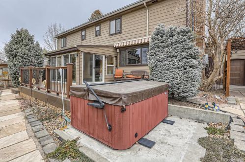 17118 Evans Dr, Aurora CO 80013-1248 exterior