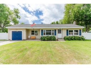7 Bond St, Hudson, NH 03051-4310